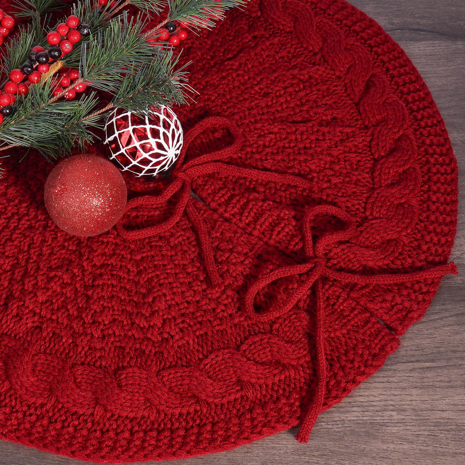 Weihnachtsschmuck, gestrickte Baumdecken, Accessoires